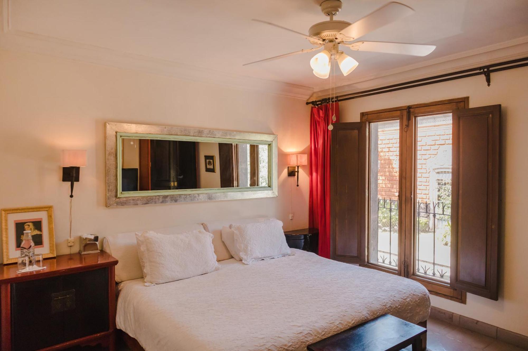 Bed and Breakfast Casa Florida Альенде Экстерьер фото